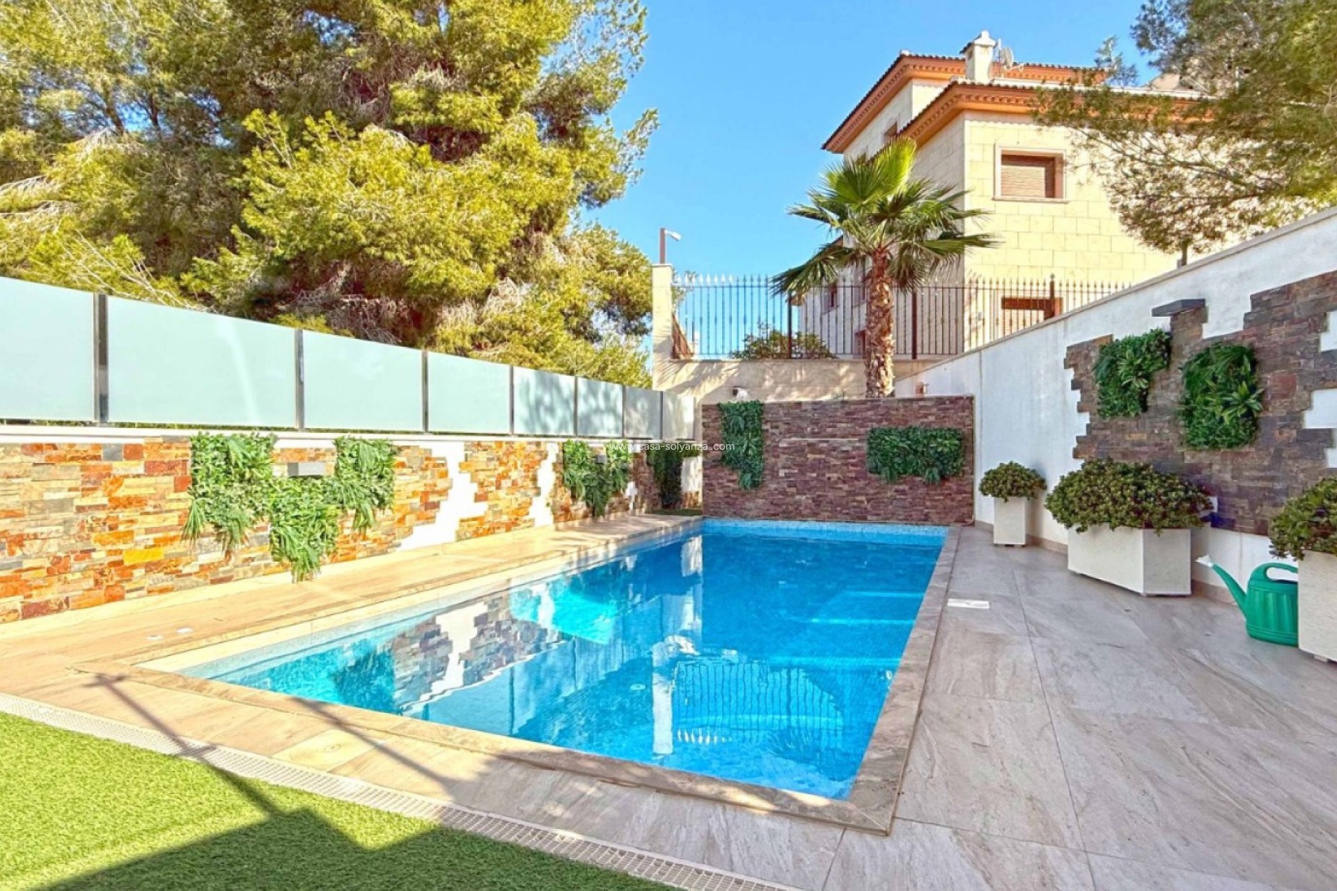 Herverkoop - Villa - Orihuela Costa - Costa Blanca