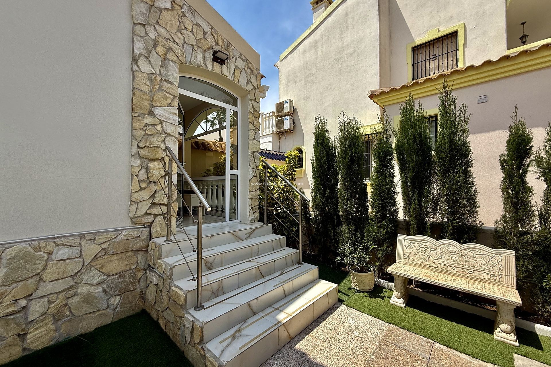 Herverkoop - Villa - Orihuela Costa - Costa Blanca