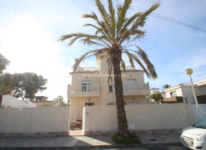 Herverkoop - Villa - Orihuela Costa - Costa Blanca
