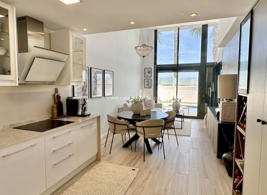 Herverkoop - Villa - Orihuela Costa - Costa Blanca