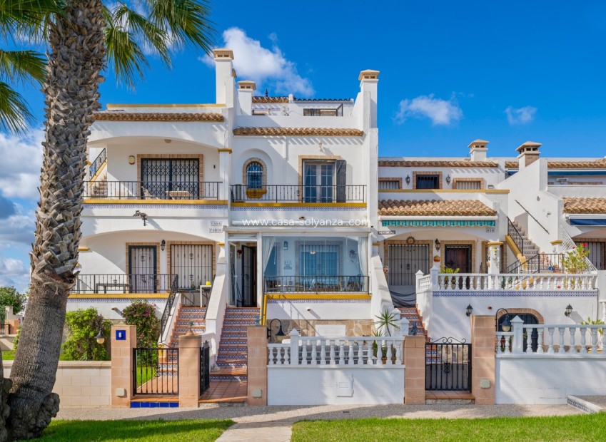 Herverkoop - Villa - Orihuela Costa - Costa Blanca