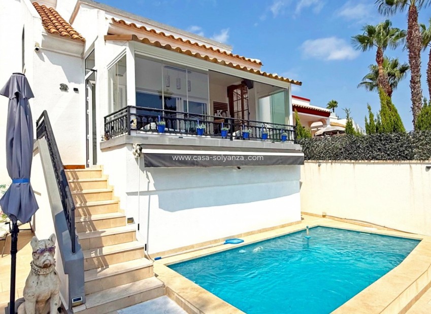 Herverkoop - Villa - Orihuela Costa - Costa Blanca