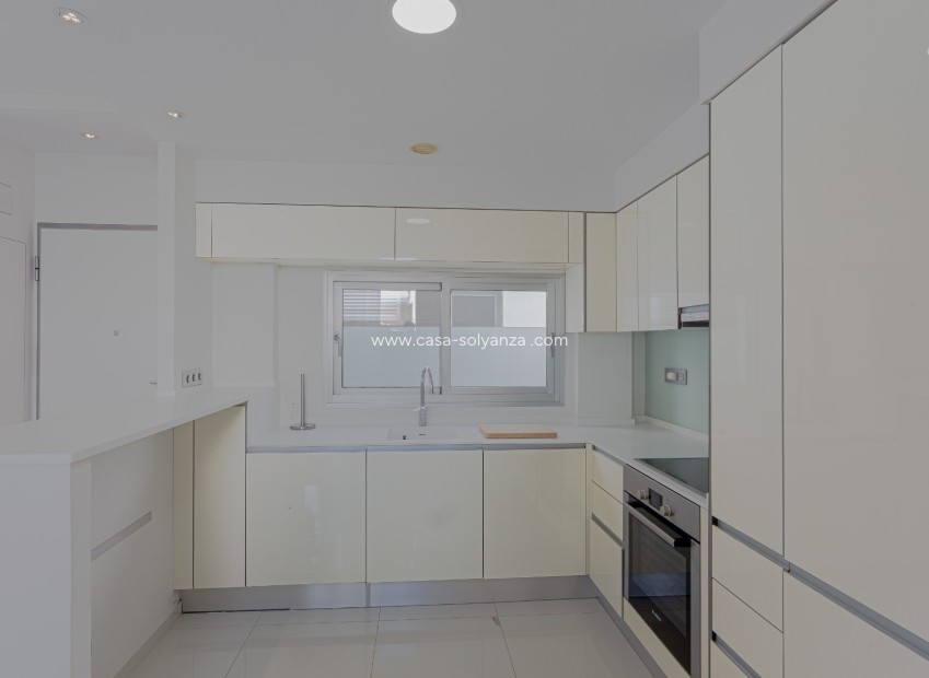 Herverkoop - Villa - Orihuela Costa - Costa Blanca