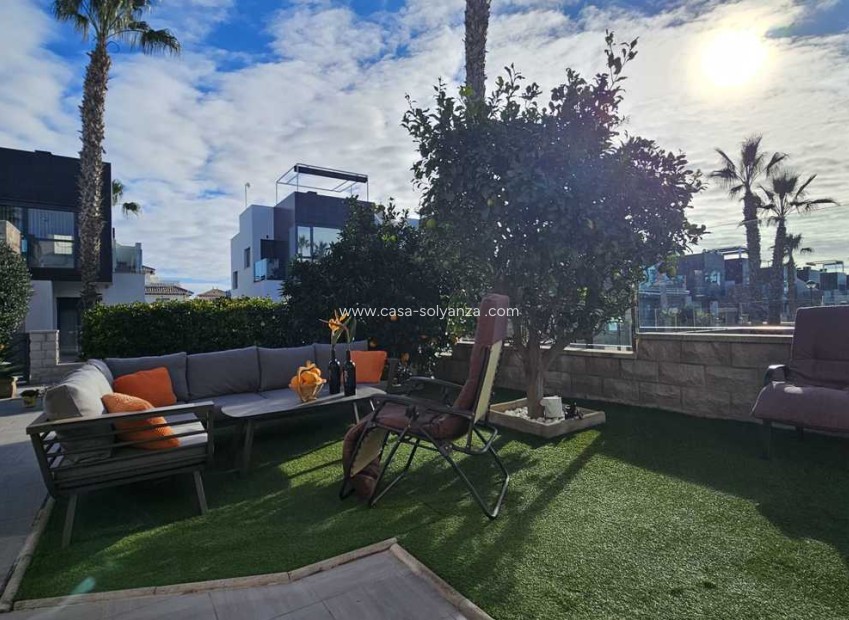 Herverkoop - Villa - Orihuela Costa - Costa Blanca