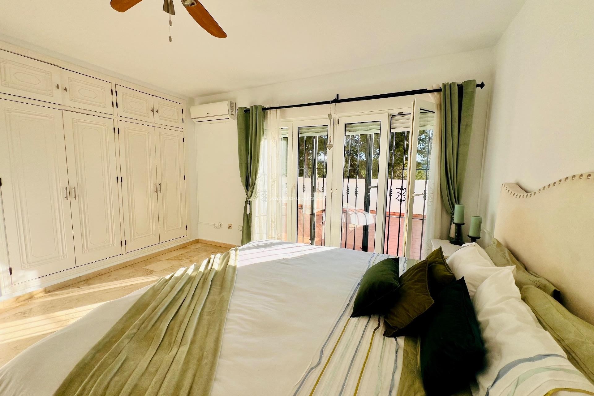 Herverkoop - Villa - Orihuela Costa - Costa Blanca