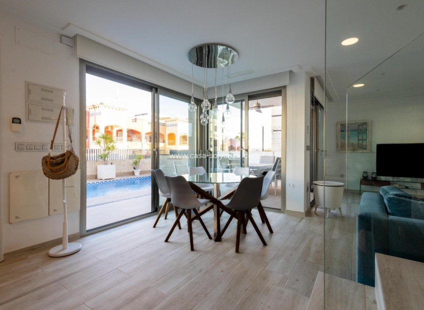 Herverkoop - Villa - Orihuela Costa - Costa Blanca