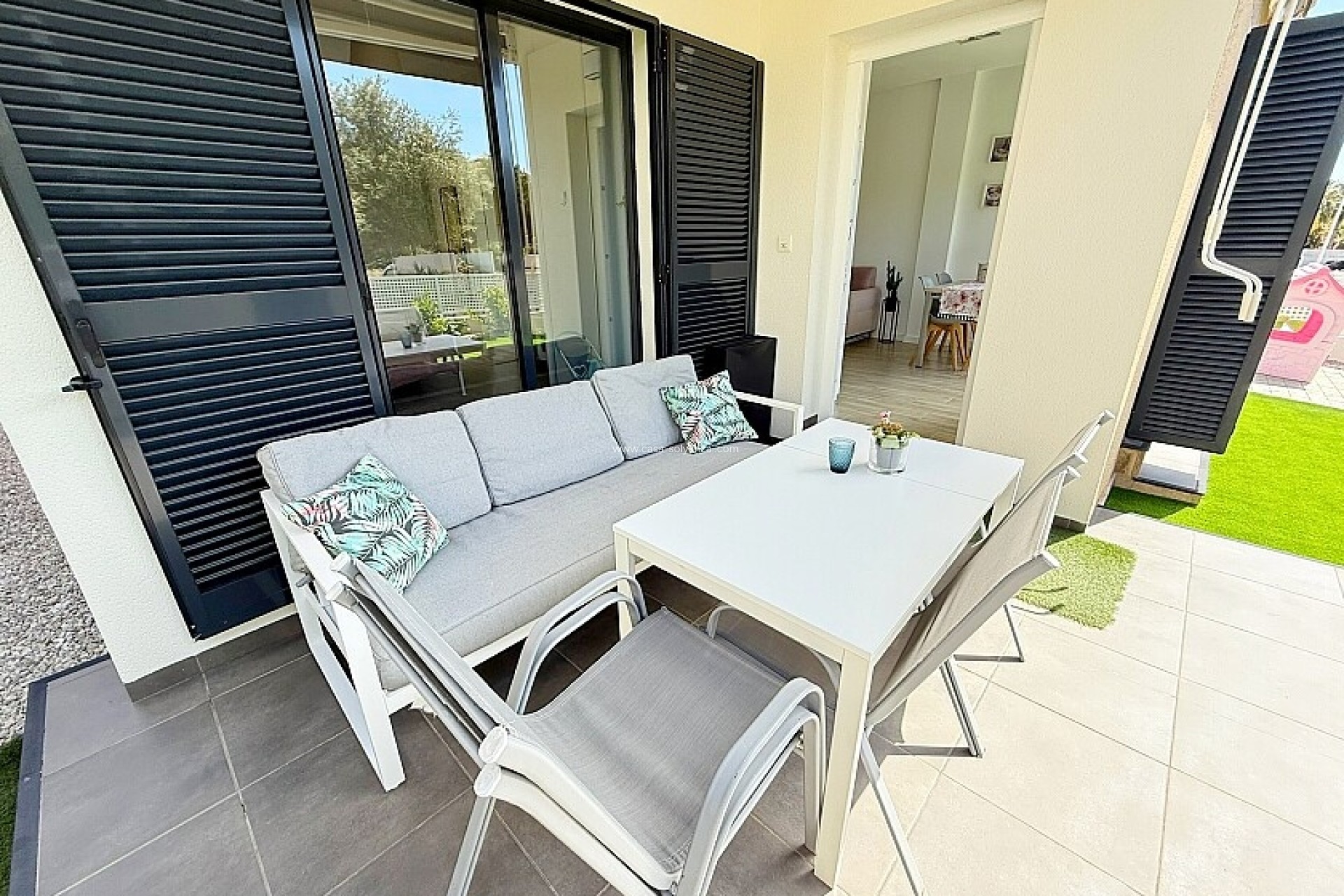 Herverkoop - Villa - Orihuela Costa - La Zenia