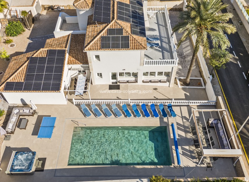 Herverkoop - Villa - Orihuela Costa - La Zenia