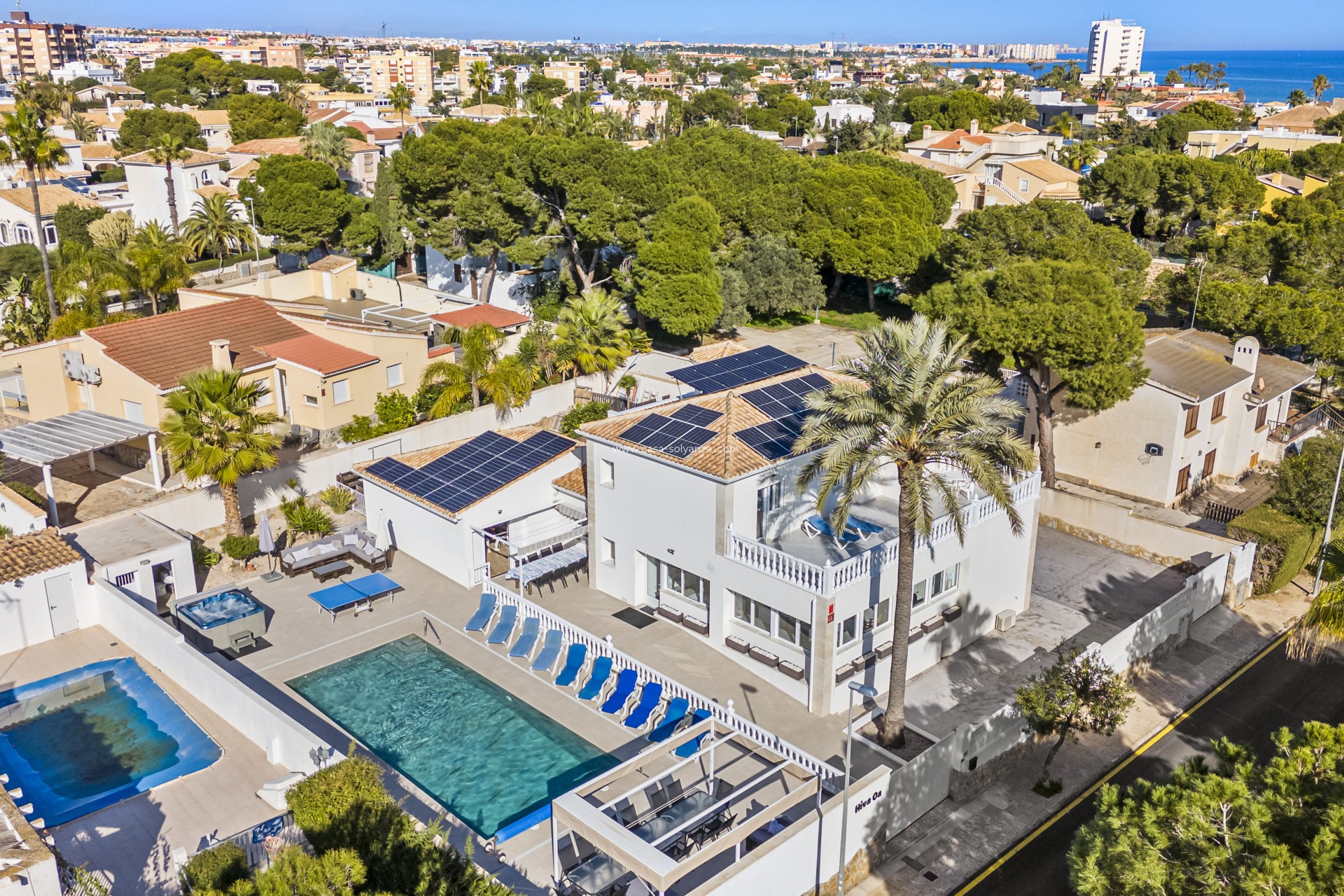 Herverkoop - Villa - Orihuela Costa - La Zenia