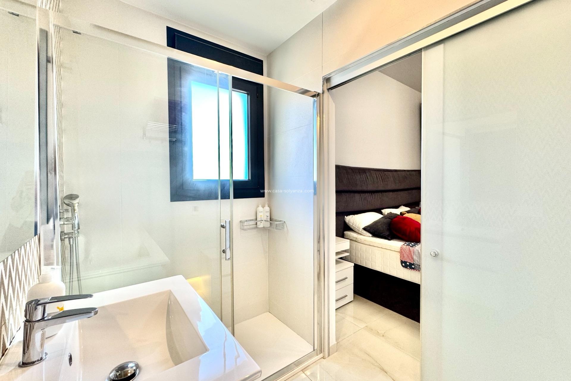 Herverkoop - Villa - Orihuela Costa - Lomas de Cabo Roig