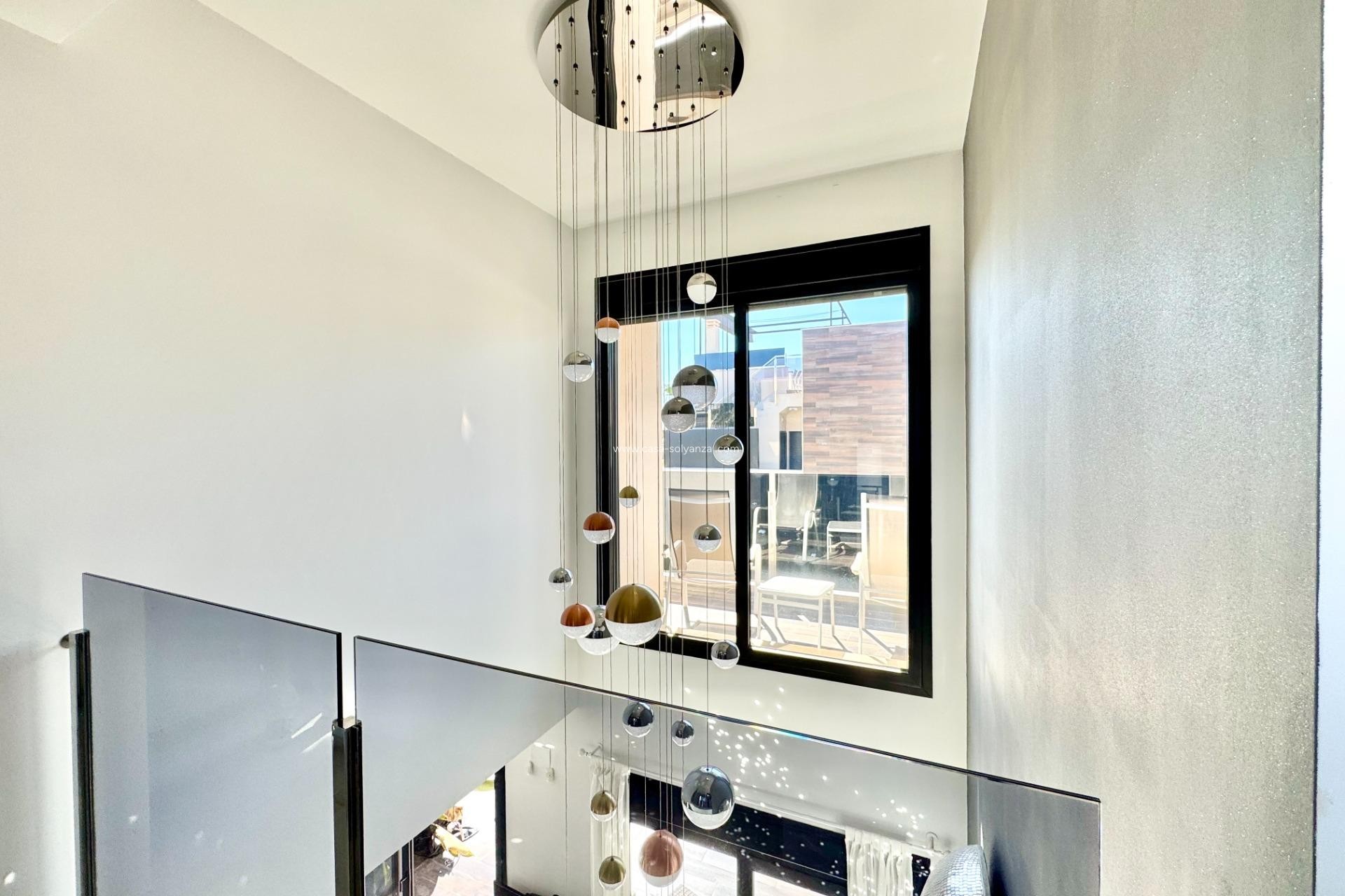 Herverkoop - Villa - Orihuela Costa - Lomas de Cabo Roig