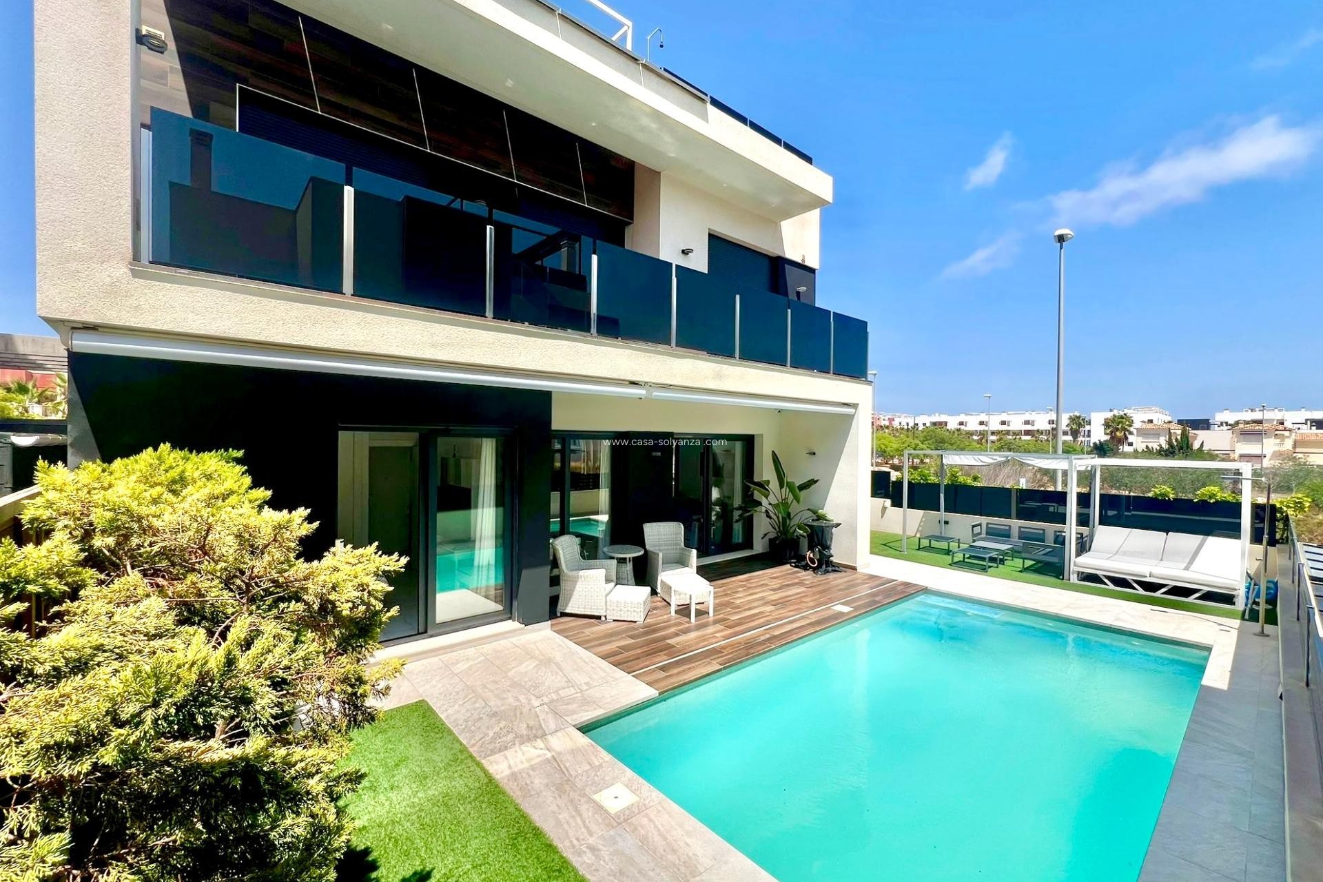 Herverkoop - Villa - Orihuela Costa - Lomas de Cabo Roig