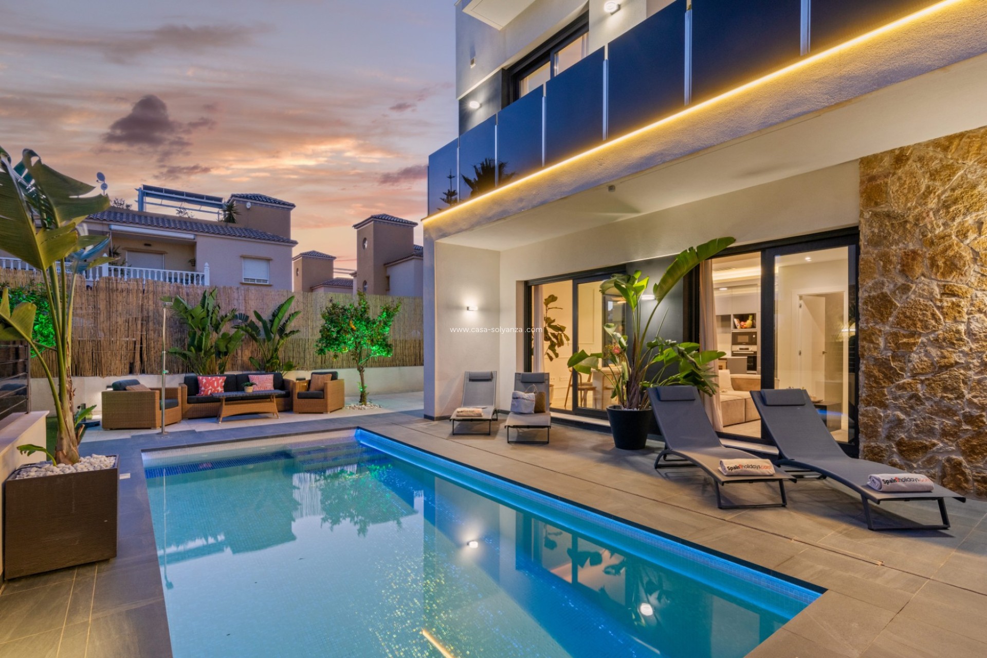 Herverkoop - Villa - Orihuela Costa - Lomas de Campoamor