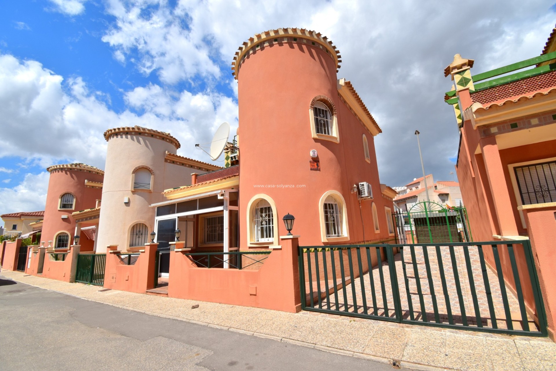 Herverkoop - Villa - Orihuela Costa - Playa Flamenca