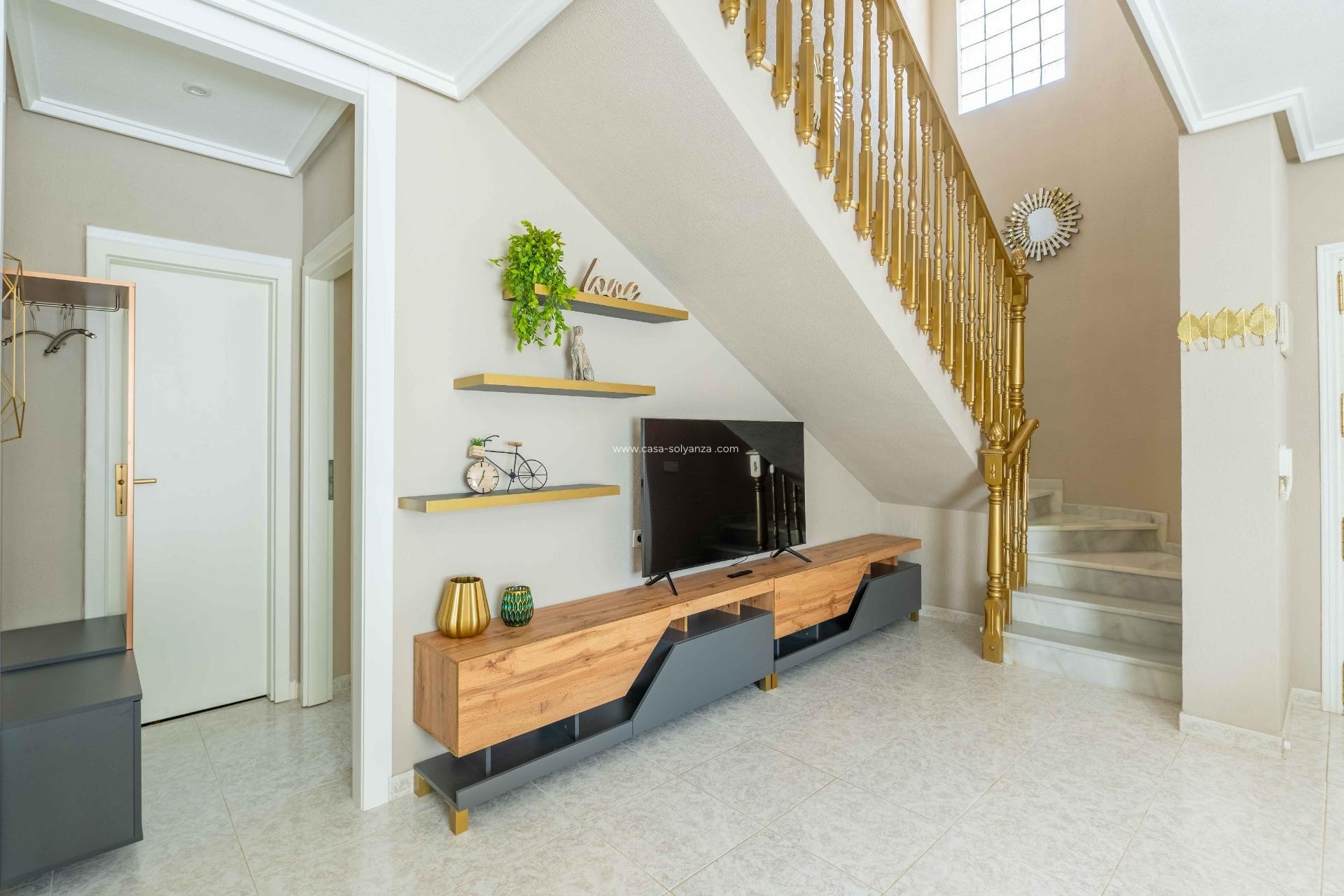 Herverkoop - Villa - Orihuela Costa - Punta Prima