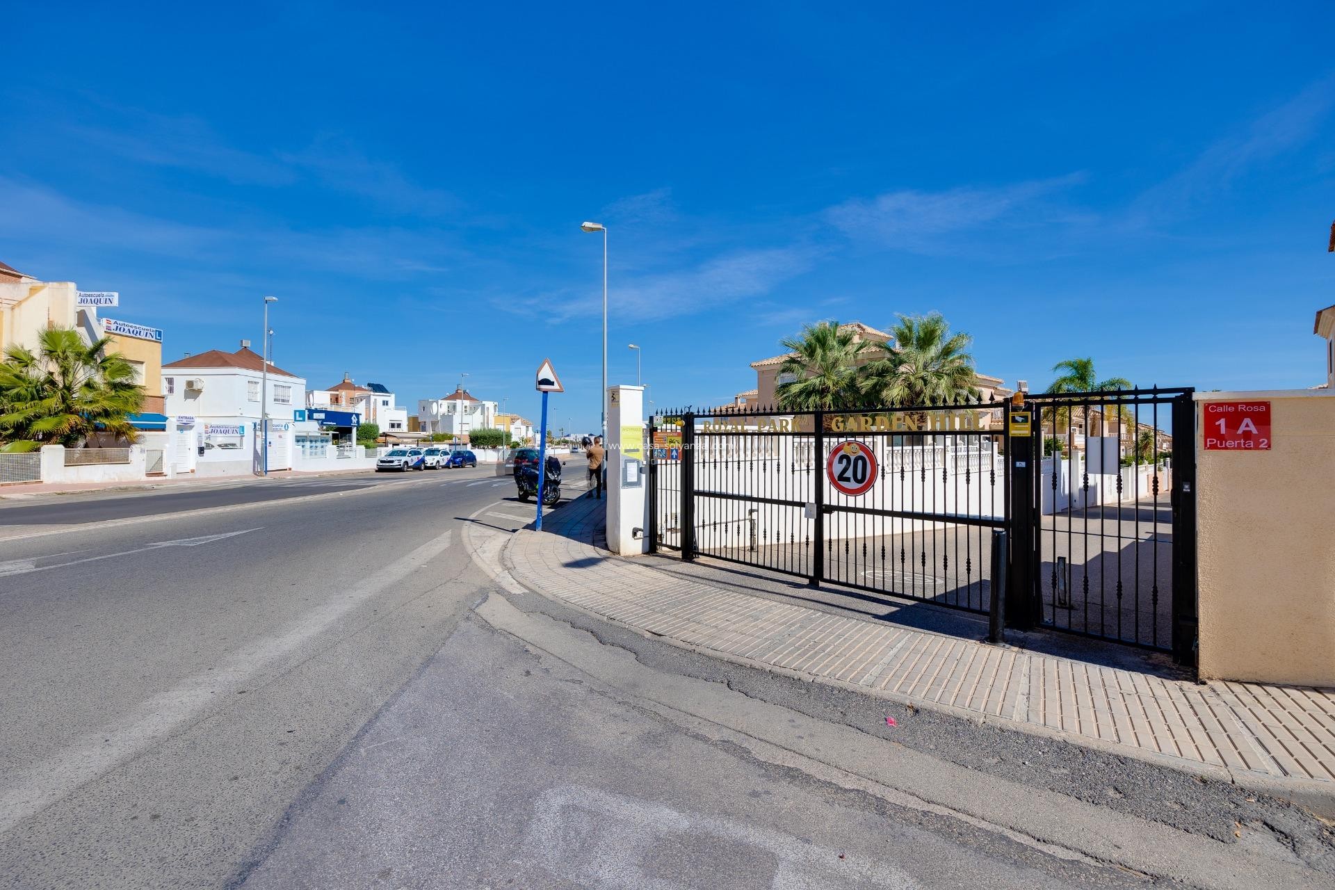 Herverkoop - Villa - Orihuela Costa - Urbanización Perla del Mar