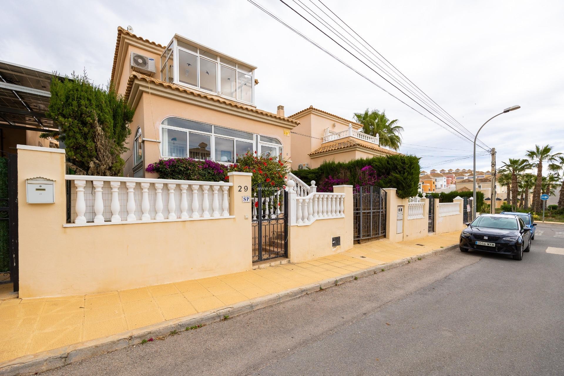 Herverkoop - Villa - Orihuela Costa - Villamartín