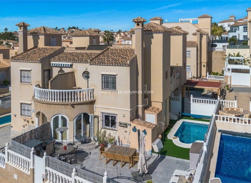 Herverkoop - Villa - Orihuela Costa - VILLAMARTÍN