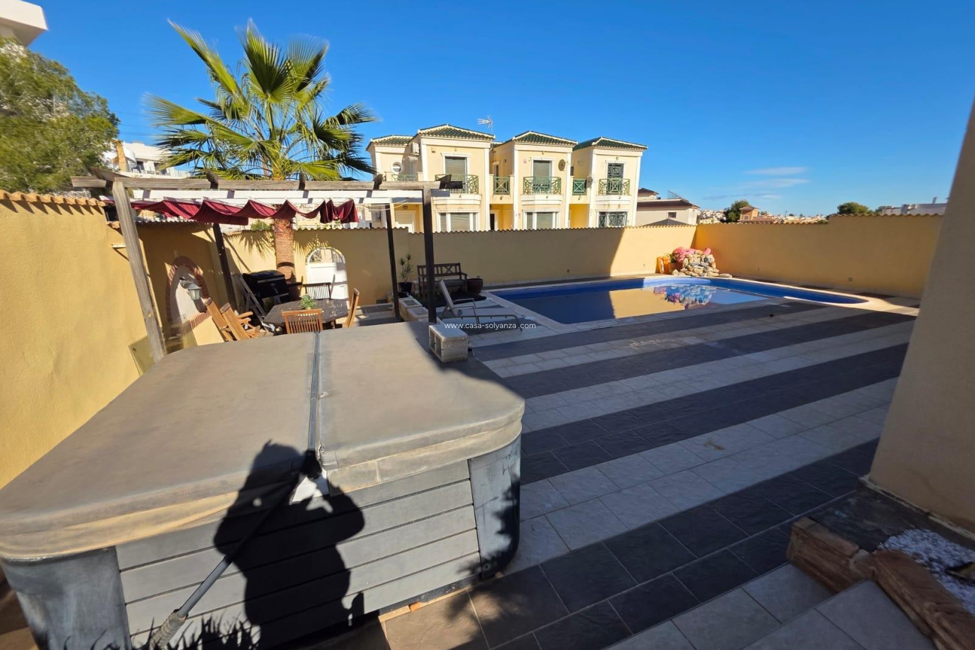 Herverkoop - Villa - Orihuela Costa - Villamartín