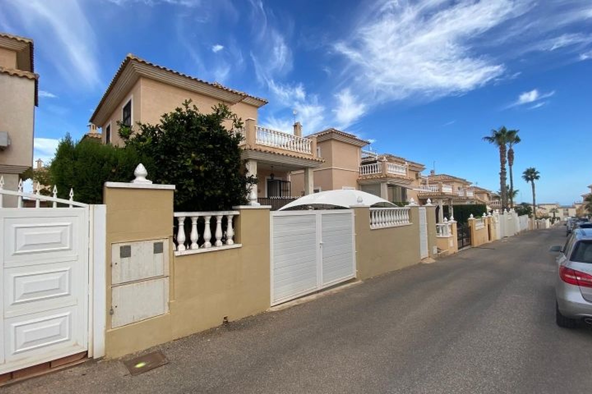 Herverkoop - Villa - Orihuela Costa