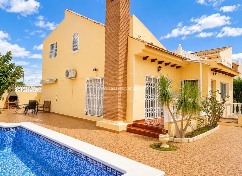 Herverkoop - Villa - Orihuela Costa