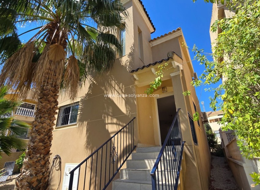 Herverkoop - Villa - Orihuela - Inland