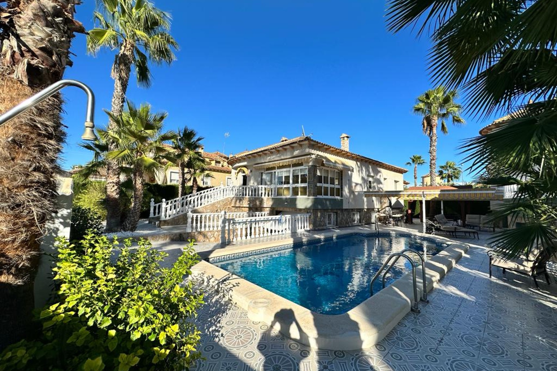 Herverkoop - Villa - Orihuela - Inland