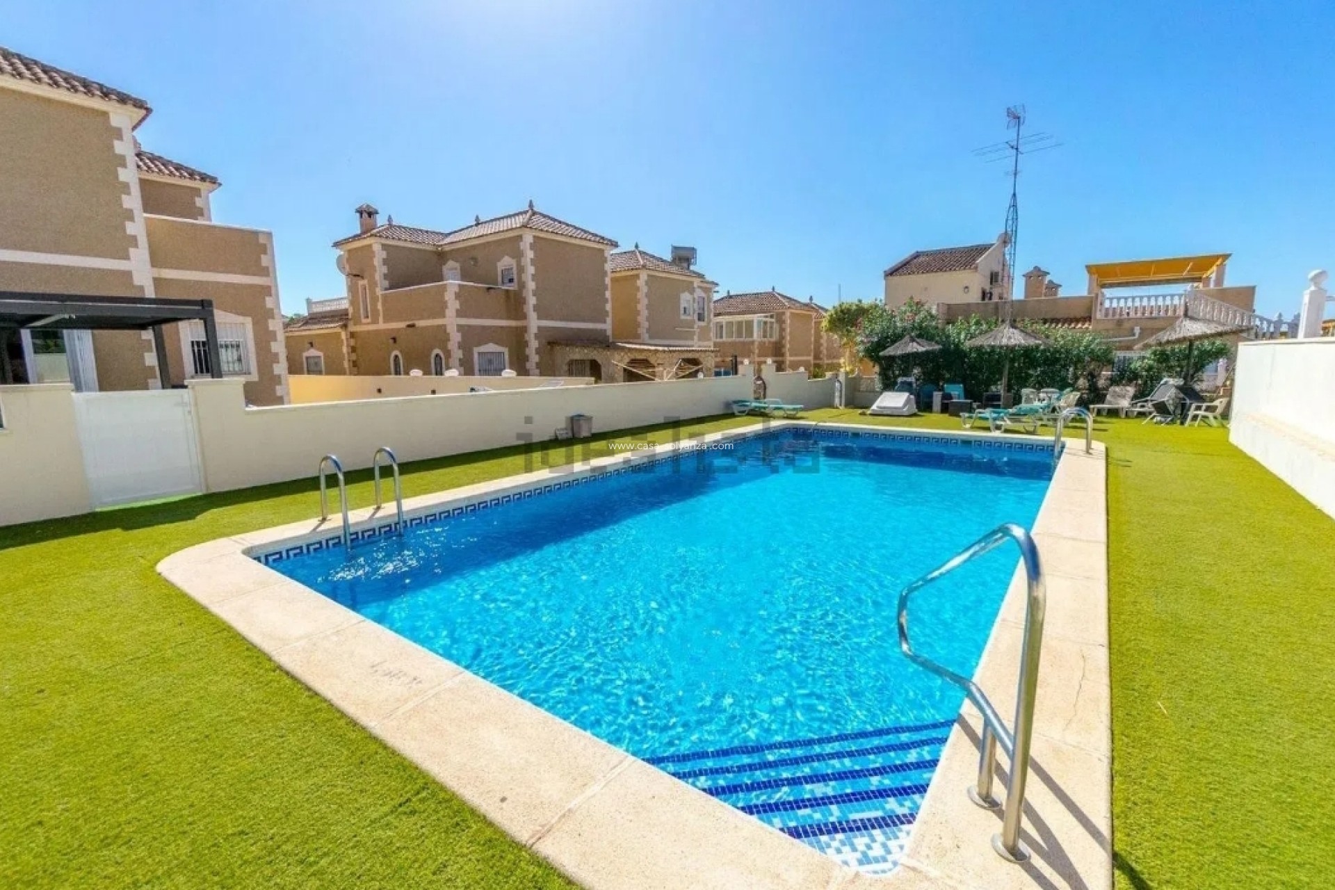 Herverkoop - Villa - Orihuela - Orihuela Costa