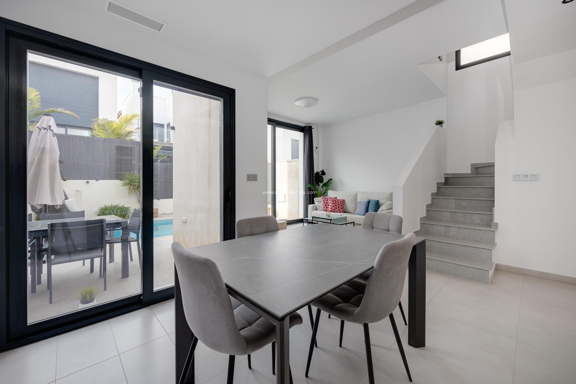 Herverkoop - Villa - Orihuela - Orihuela Costa