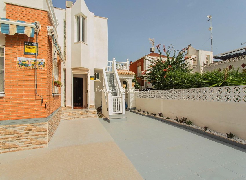 Herverkoop - Villa - Orihuela - Urbanización Perla del Mar