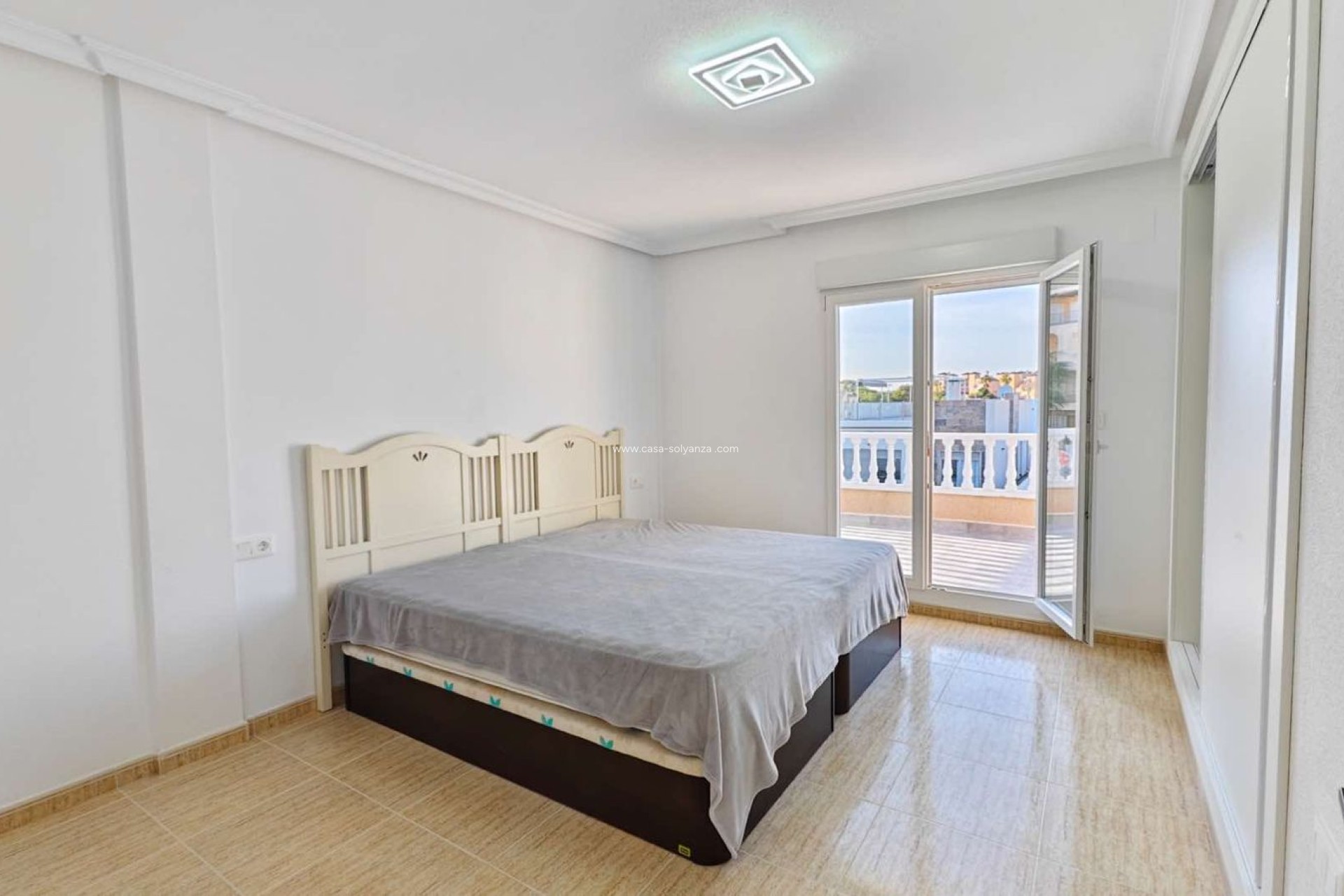 Herverkoop - Villa - Orihuela - Villamartin