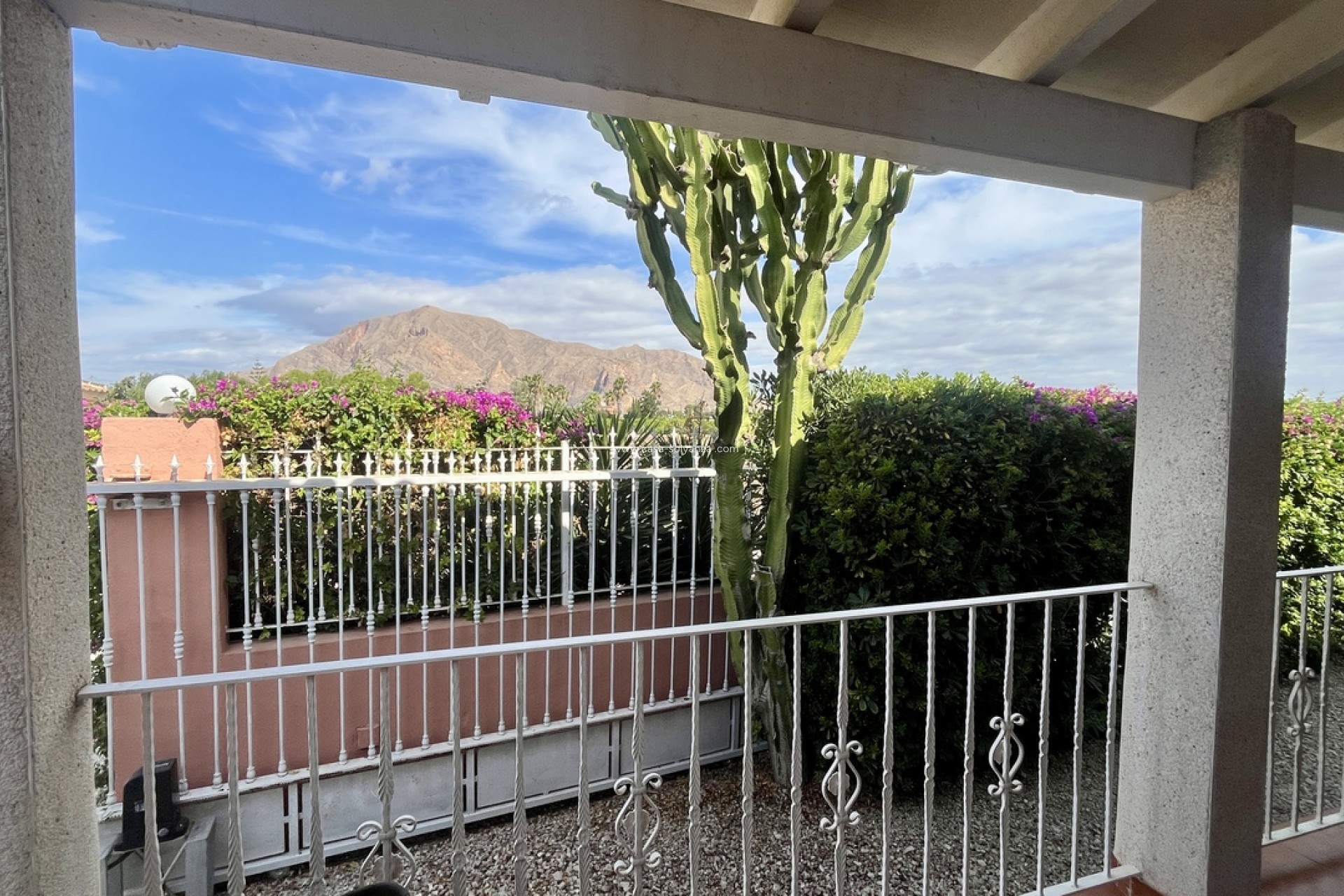 Herverkoop - Villa - Orihuela