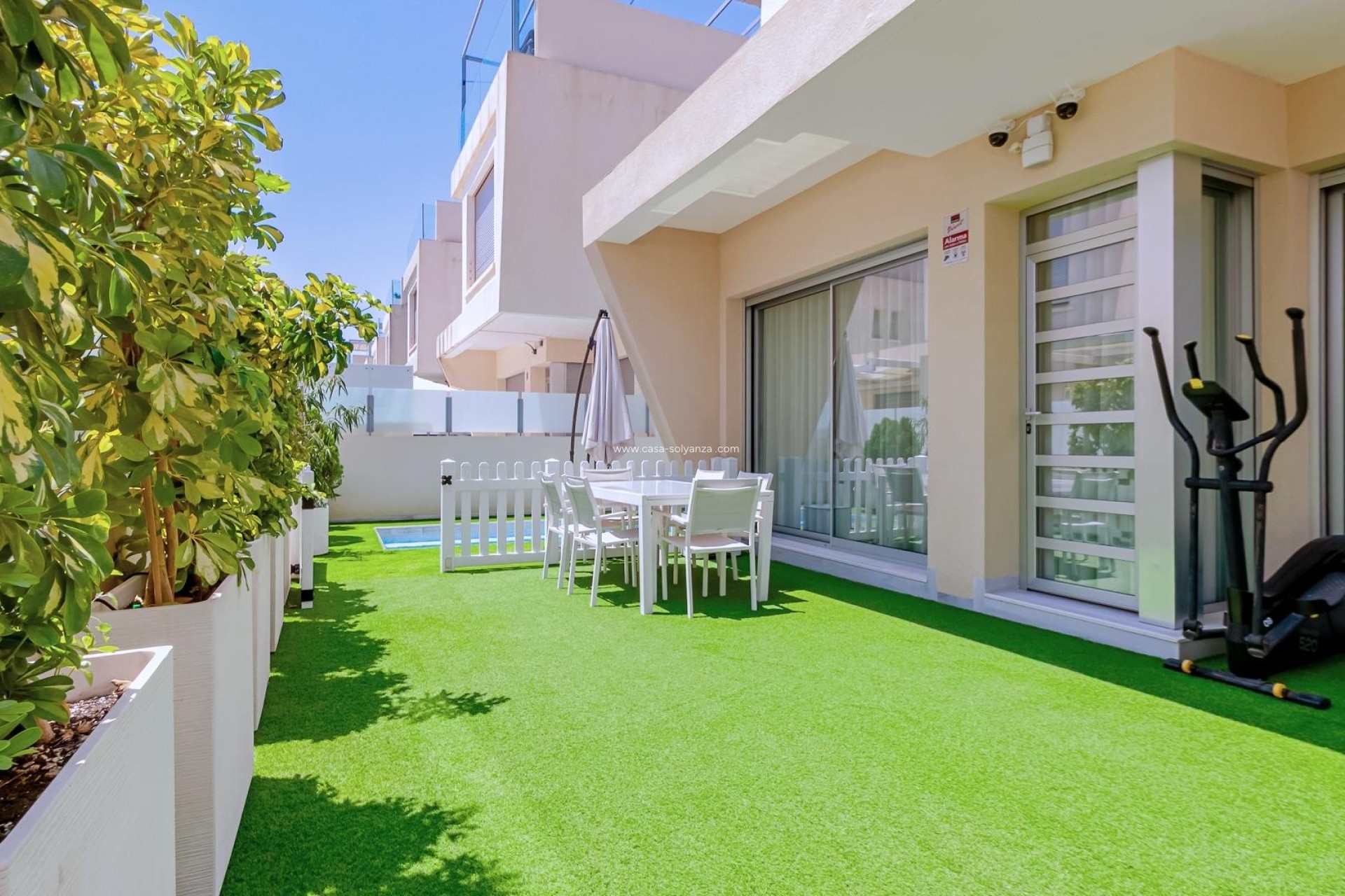 Herverkoop - Villa - Pilar de la Horadada - Pueblo Latino