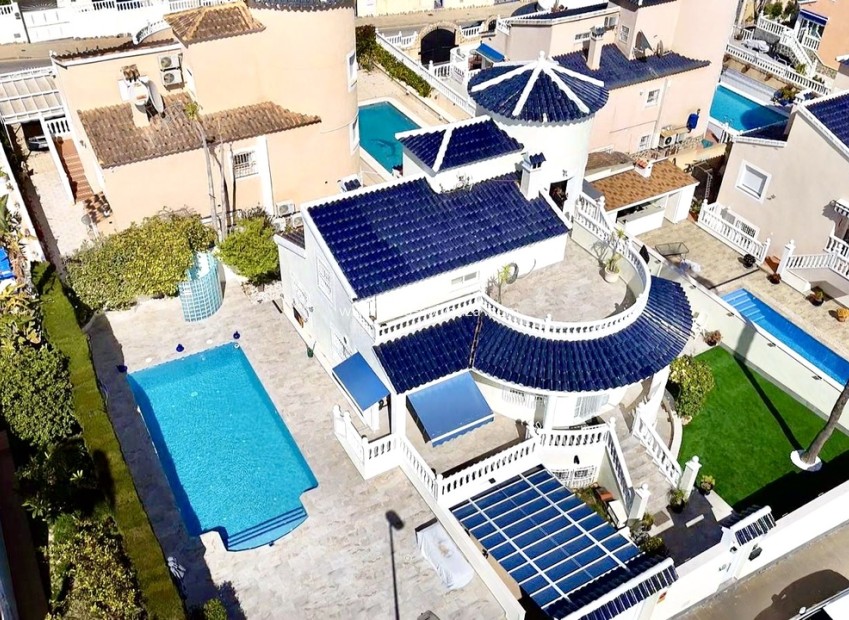 Herverkoop - Villa - Pinar de Campoverde - Inland