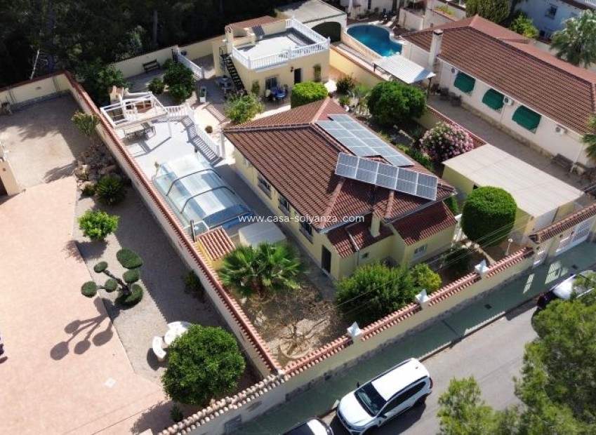 Herverkoop - Villa - Pinar de Campoverde - Inland