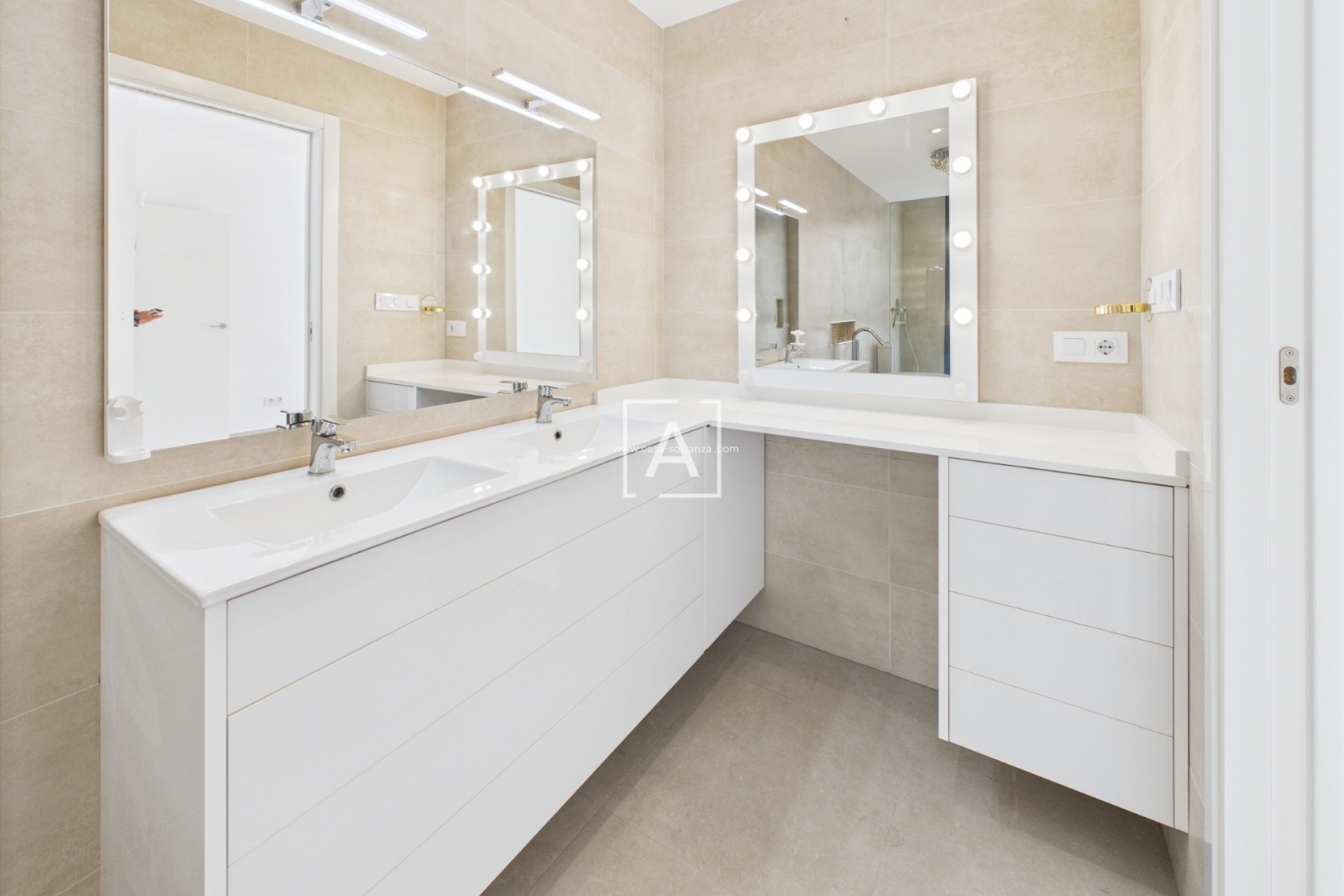 Herverkoop - Villa - Pinar de Campoverde