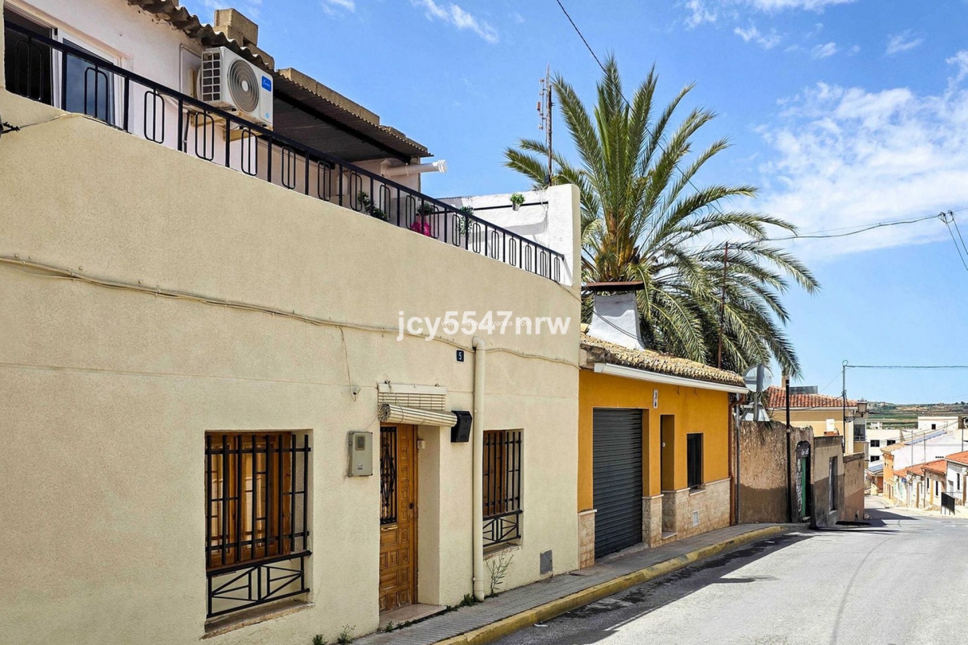 Herverkoop - Villa - Pinoso - Pinoso Centro
