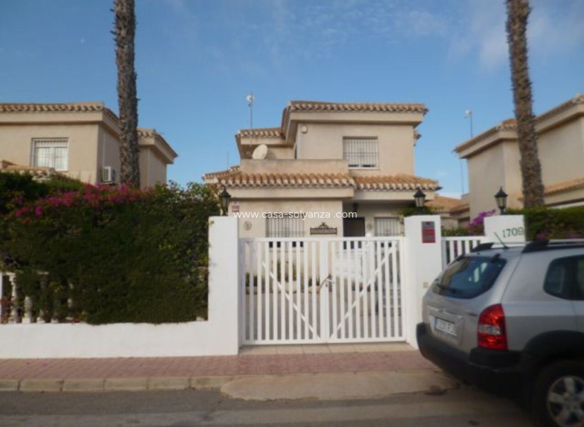 Herverkoop - Villa - Playa Flamenca - Costa Blanca