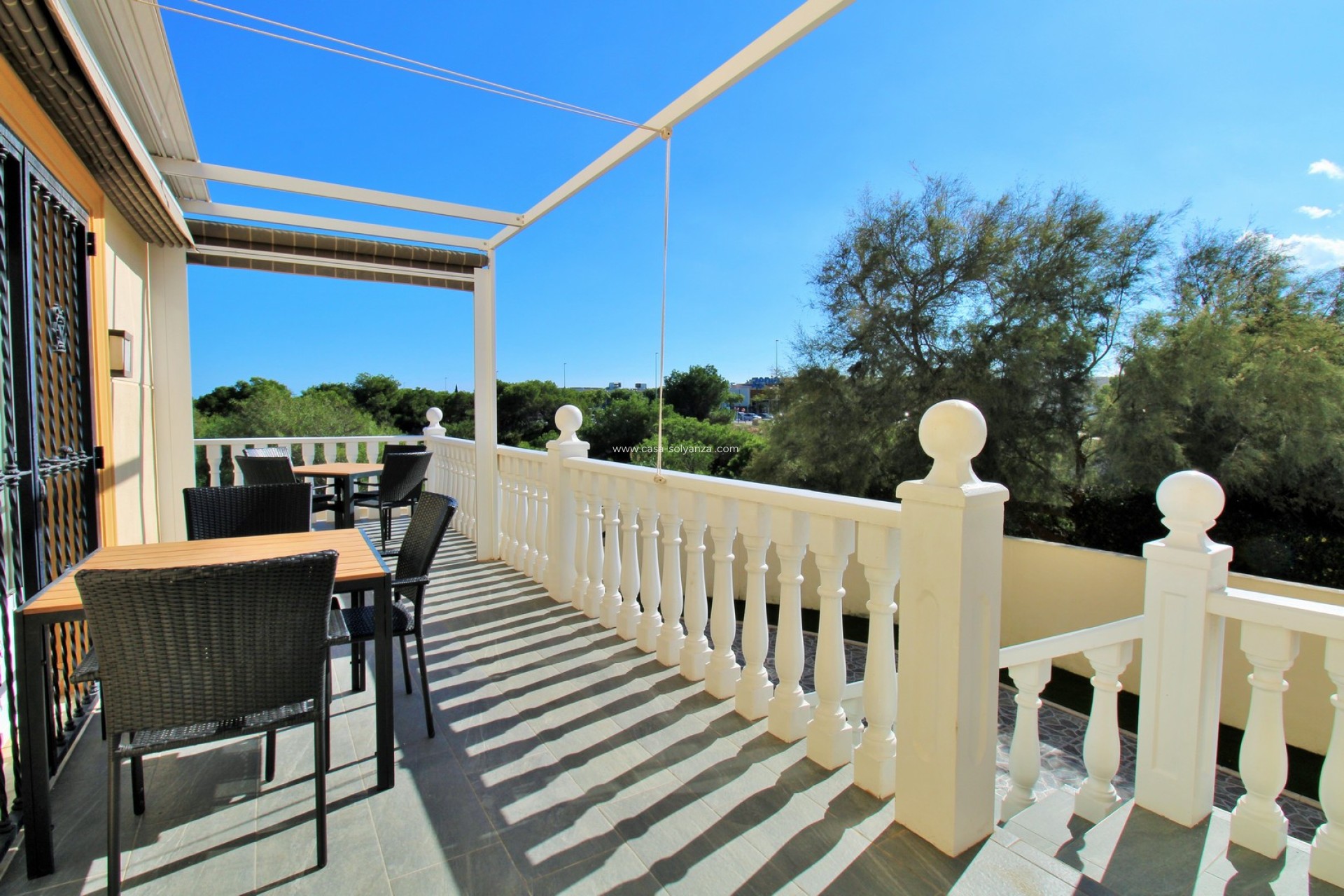 Herverkoop - Villa - Playa Flamenca