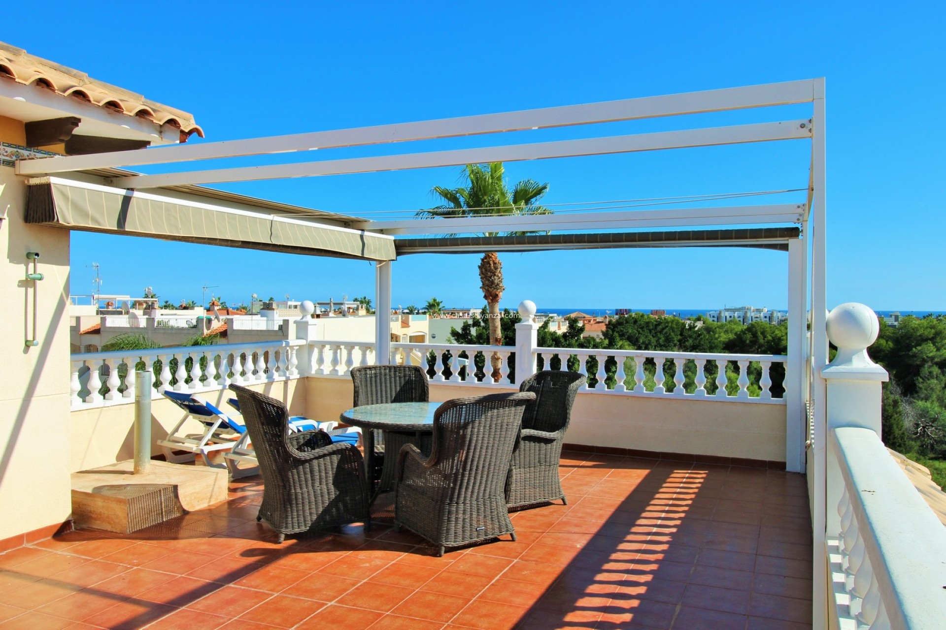 Herverkoop - Villa - Playa Flamenca