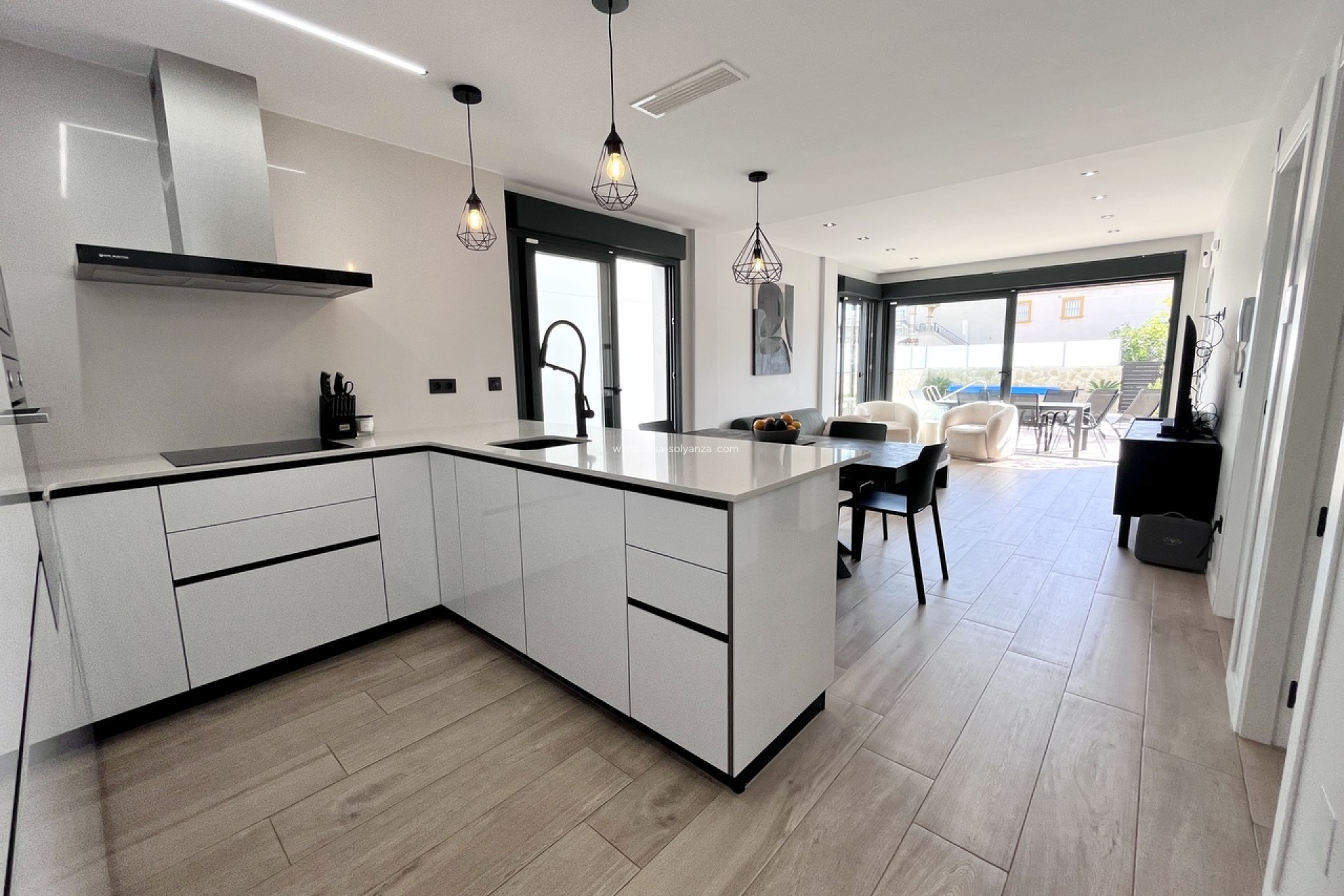 Herverkoop - Villa - Punta Prima - Costa Blanca