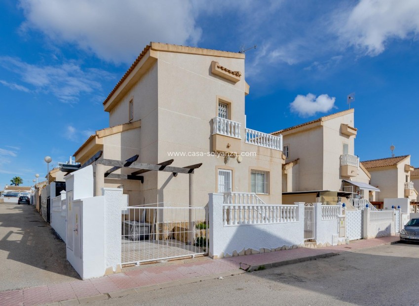 Herverkoop - Villa - Rojales - Centro de la Ciudad Quesada