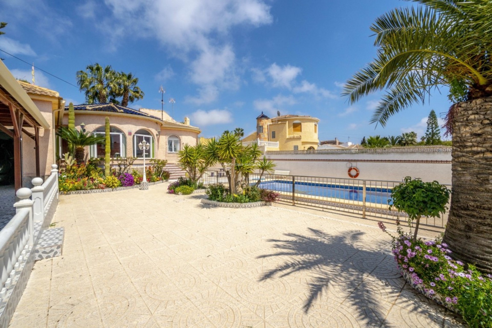 Herverkoop - Villa - San Luis - Inland