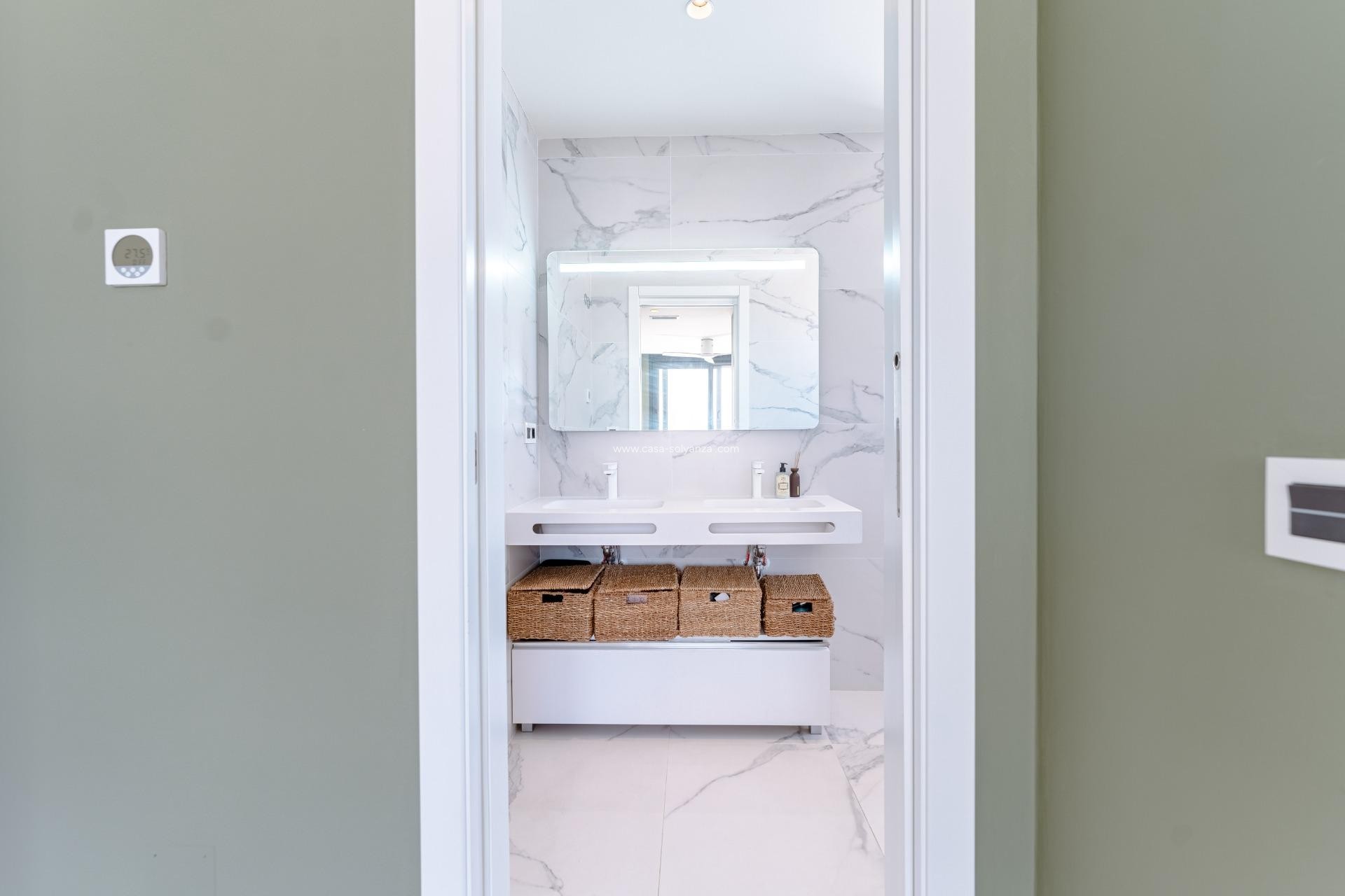 Herverkoop - Villa - San Miguel de Salinas - Bellavista