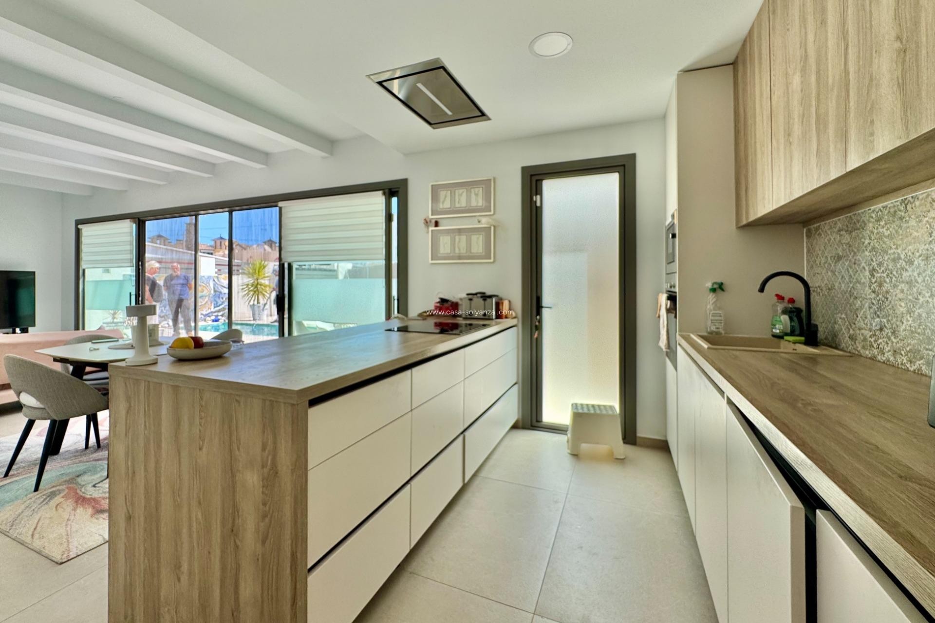 Herverkoop - Villa - San Miguel de Salinas - Blue Lagoon - Galán