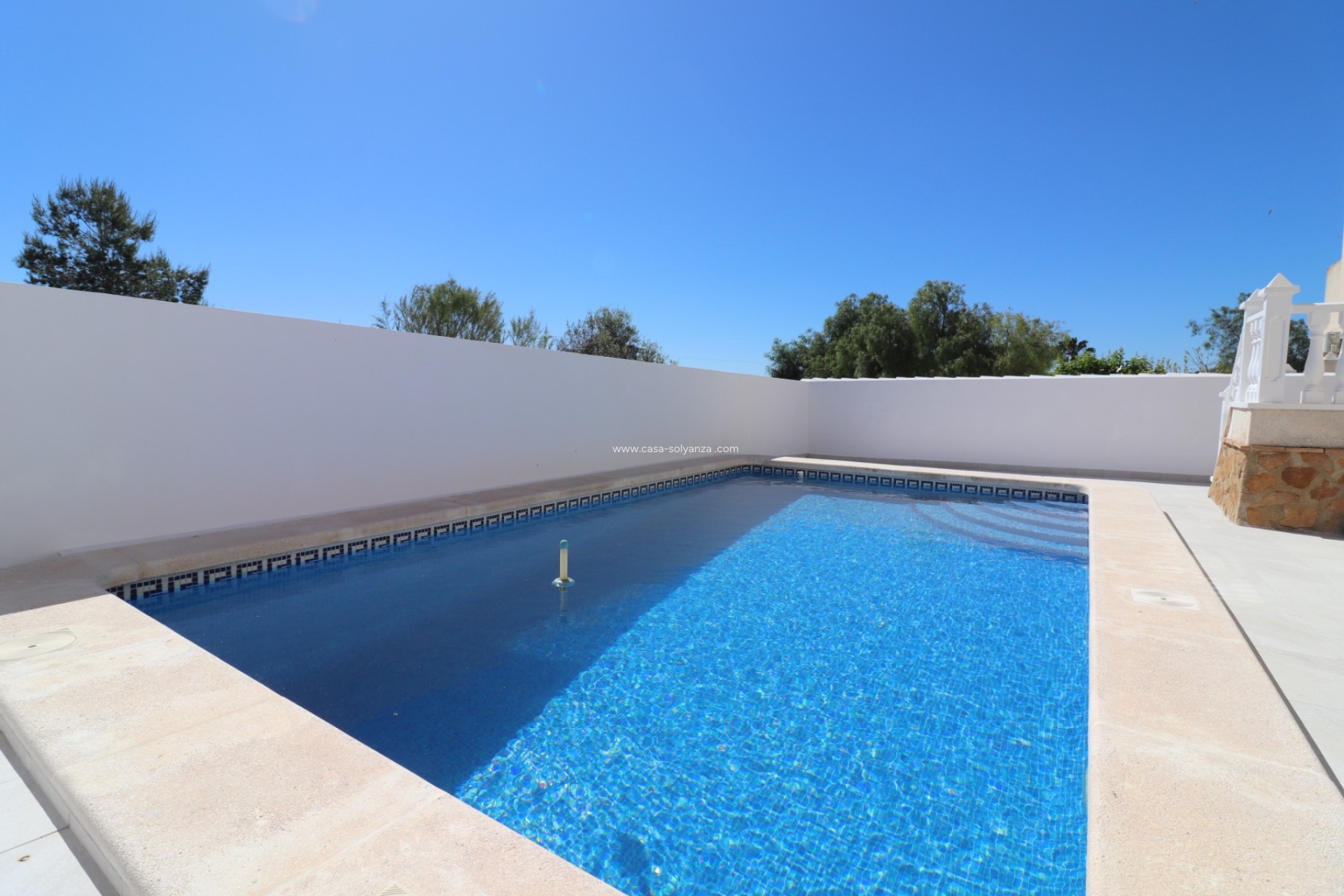 Herverkoop - Villa - San Miguel de Salinas - Lake View Mansions