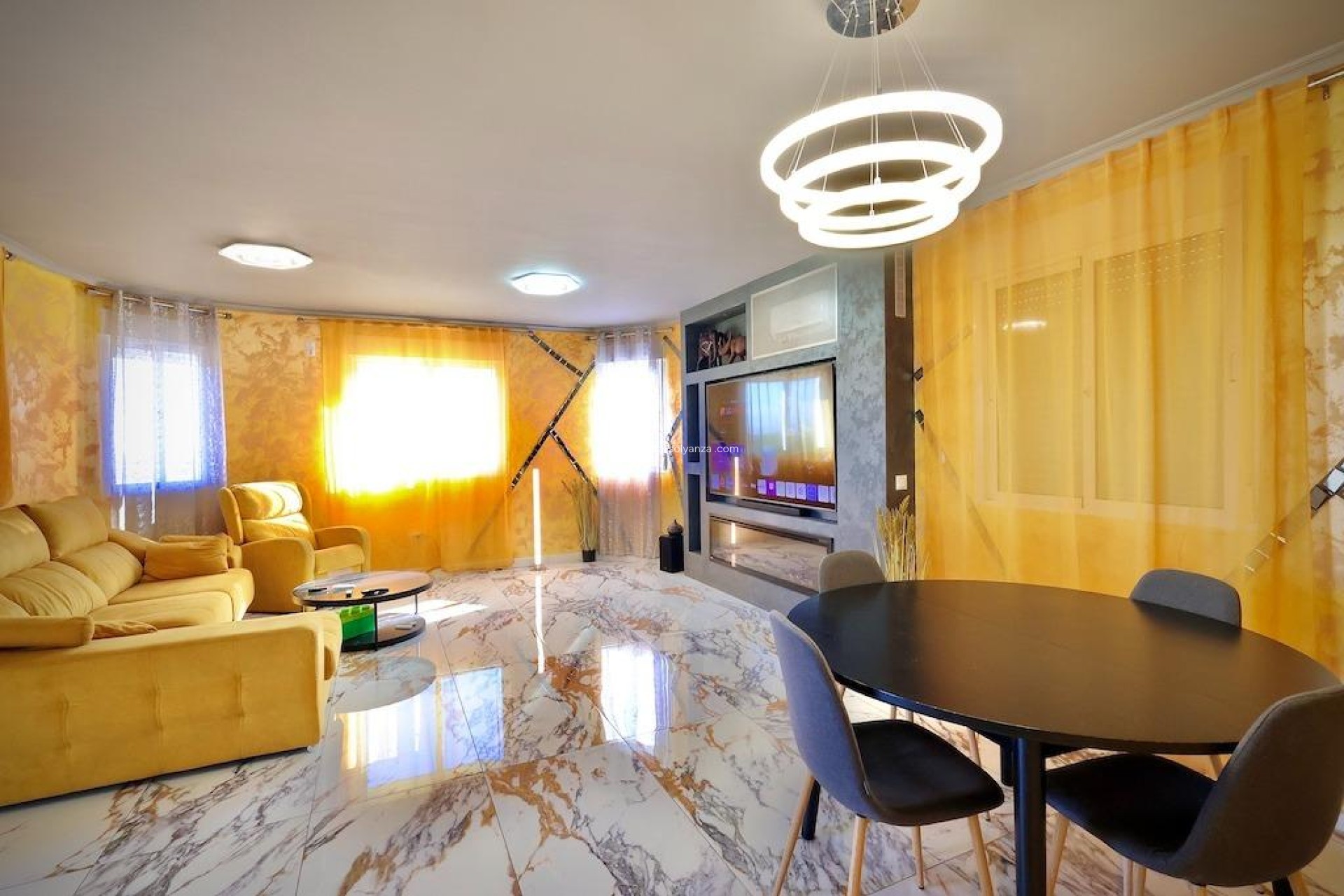 Herverkoop - Villa - San Miguel de Salinas - Residencial los flamencos