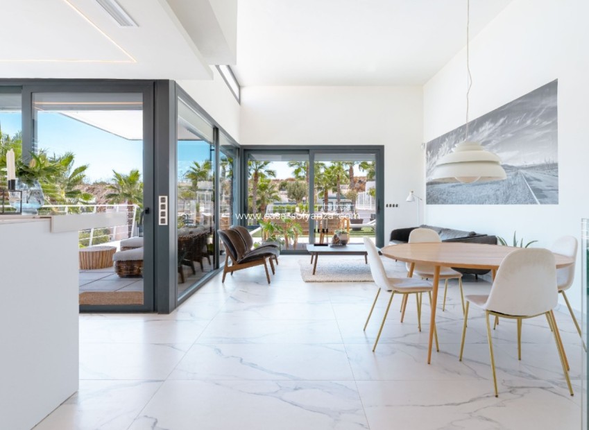 Herverkoop - Villa - San Miguel de Salinas