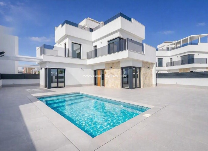 Herverkoop - Villa - Santa Rosalia Resort - Costa Calida