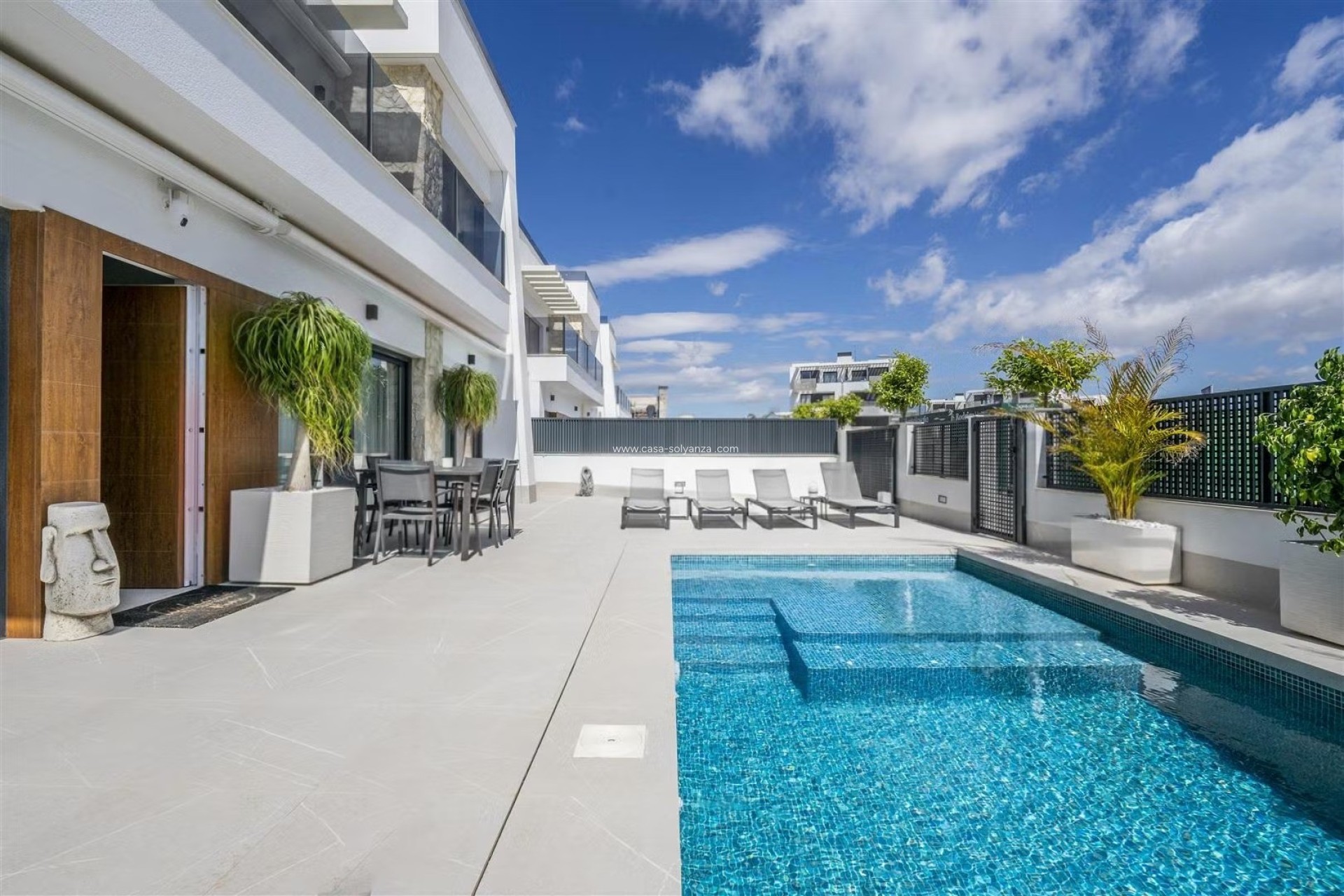 Herverkoop - Villa - Santa Rosalia Resort - Inland